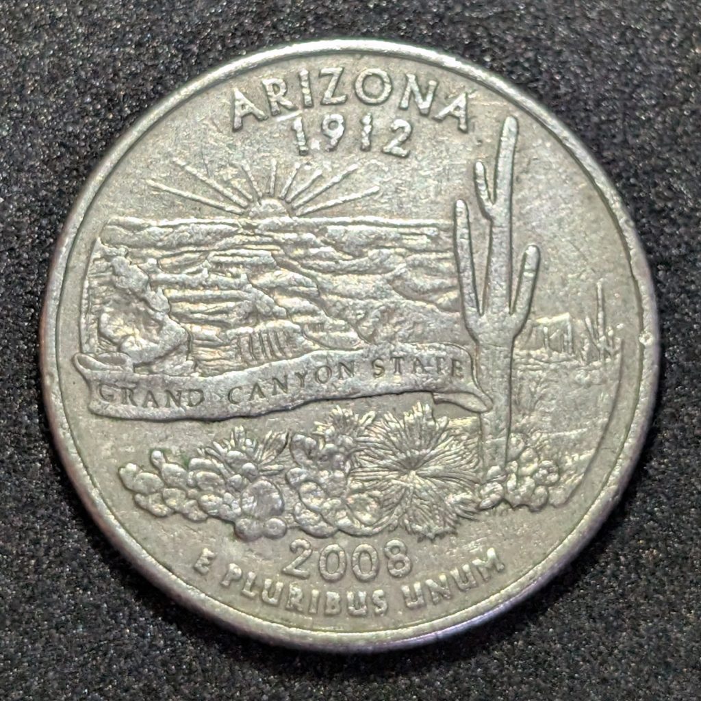 Reverse image of a 2008 Arizona state quarter highlighting the cactus design and surrounding area.